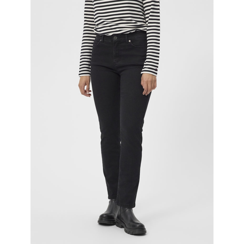 Black Mai Jeans - Black