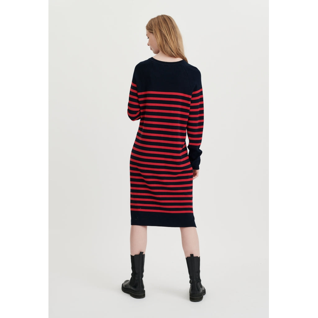 Dune Knit - Red Stripe