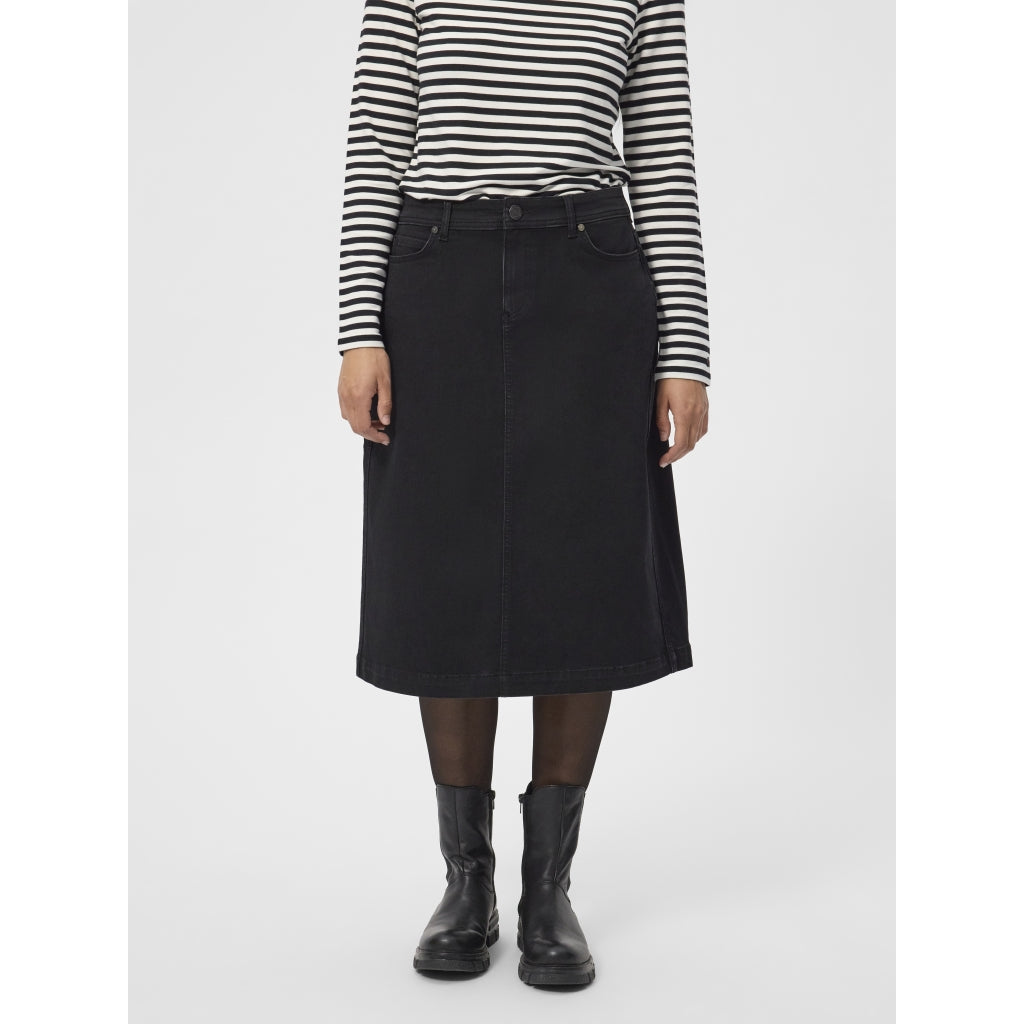 Neo Skirt