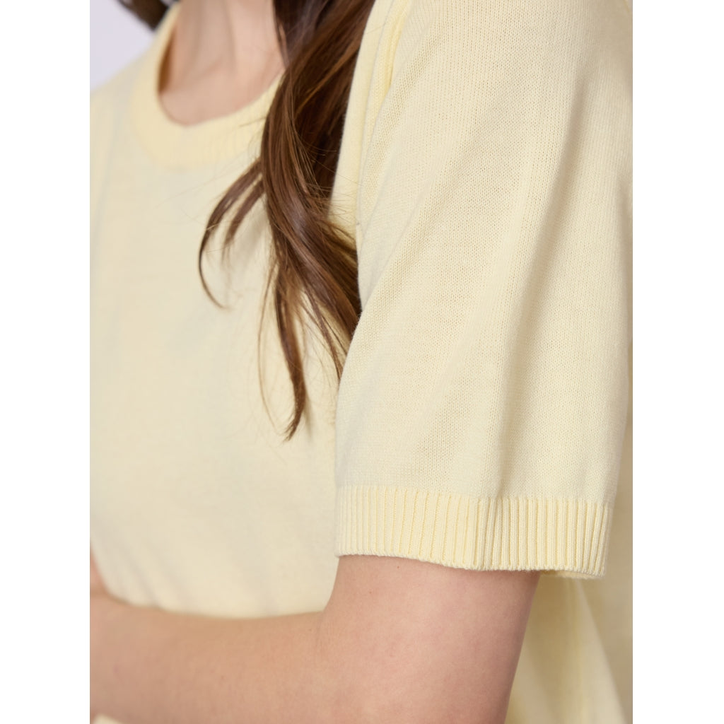 RG_Aimee Solid - Yellow Pastel
